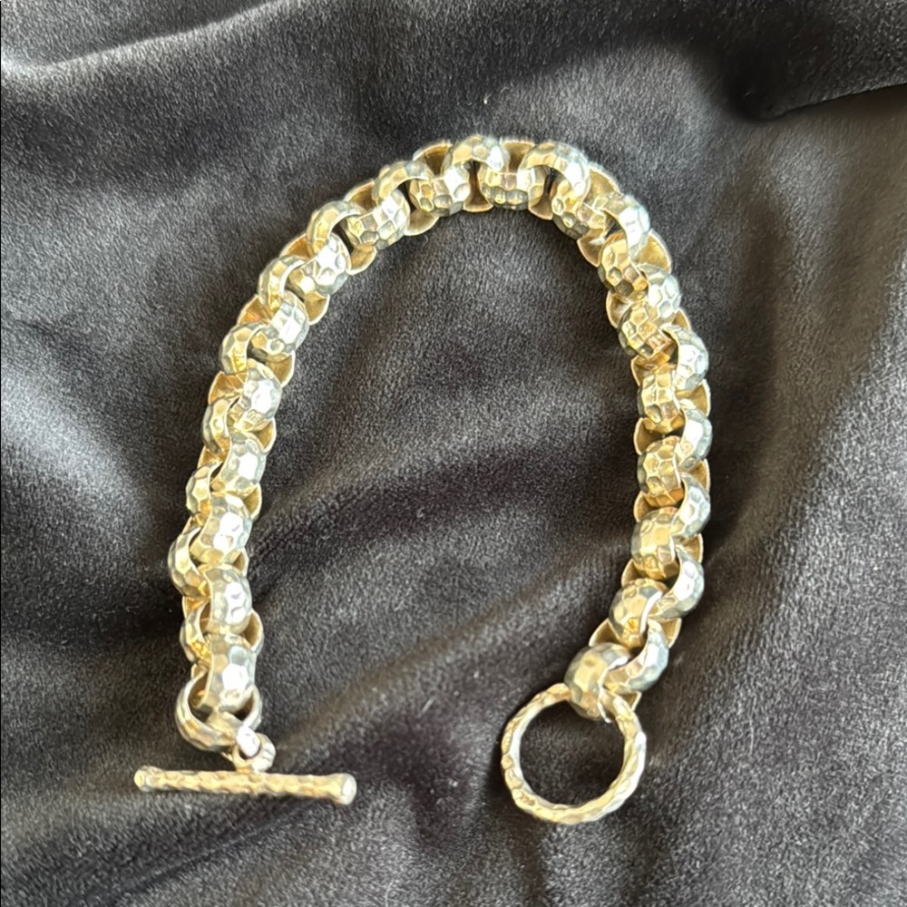Elegant Sterling SilverBracelet